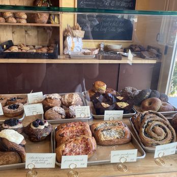 Häsi Bread - Pastry selection - Coffee & Tea Near Me - Los Angeles, California