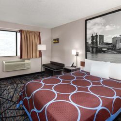 Super 8 by Wyndham Mt. Vernon - Guest room
