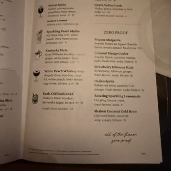 Earls Kitchen + Bar - Cocktail Bars Near Me - Honolulu, Hawaii Earls Kitchen + Bar - Cocktail Bars Near Me - Honolulu, Hawaii