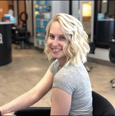 Lovella Salon by null