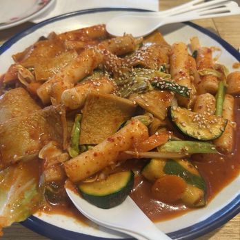 Kyung's Seafood - Spicy rice cakes - Seafood Near Me - Honolulu, Hawaii