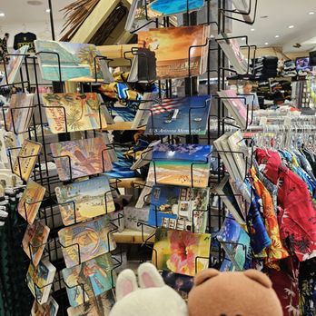 123 Waikiki Mart - Postcards! - Souvenir Shops Near Me - Honolulu, Hawaii