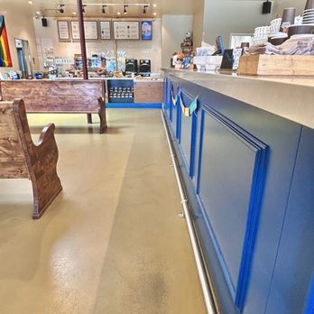 Philz Coffee - Mobile order pick up counter - Coffee & Tea Near Me - Walnut Creek, California