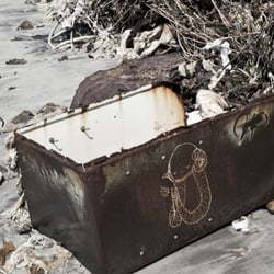 Dead Horse Bay - Cool graffiti