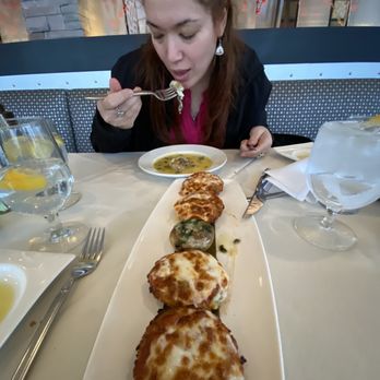 Bin 100 Restaurant - Italian Near Me - Milford, Connecticut