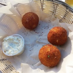 Das Hund Haus - Sauerkraut arancinni balls