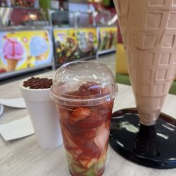 La Michoacana P Cola Ice Cream And Candy - Fruit on the cub is old
