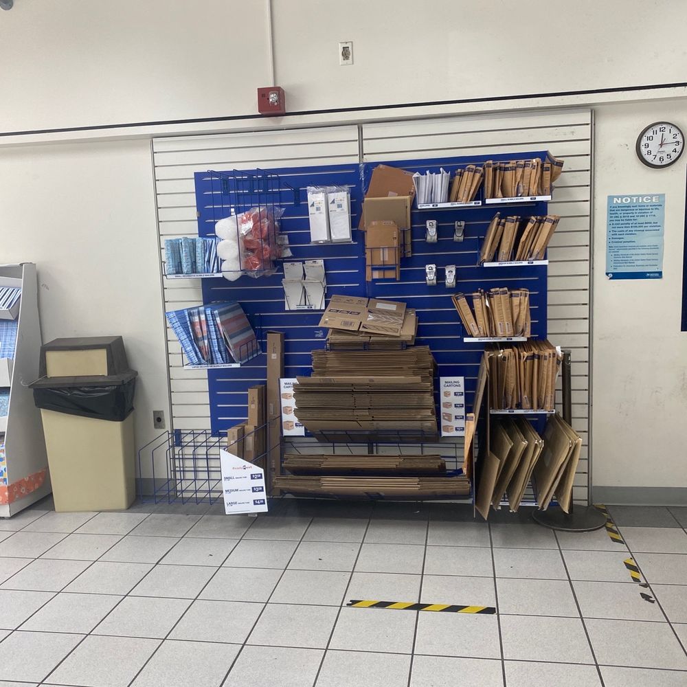 United States Postal Service - Plenty of supplies here. - Post Offices Near Me - Tamarac, Florida