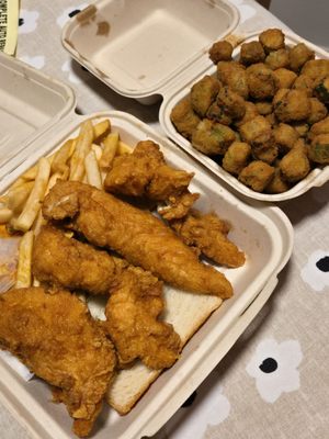 Gus's World Famous Fried Chicken by null