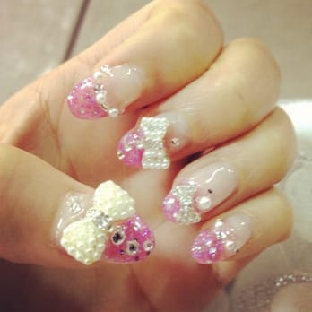 Michelle Nails - Amy's bowtie nails!! Soooo pretty and cute!!! - Nail Salons Near Me - Oakland, California