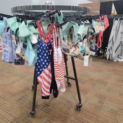DICK'S Warehouse Sale