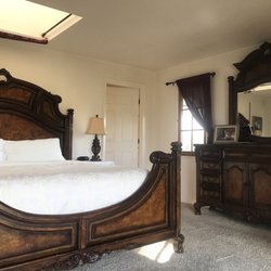Topanga Canyon Inn Bed and Breakfast - Rhett And Scarlett