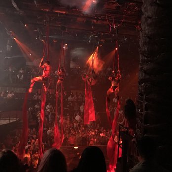 Coco Bongo - Dance Clubs Near Me - Cancún, ROO