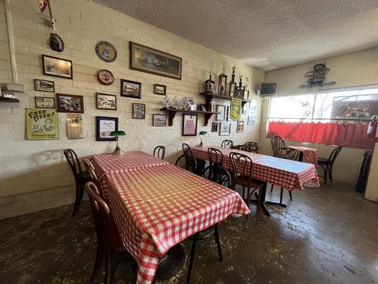 Tony’s French Dips by null