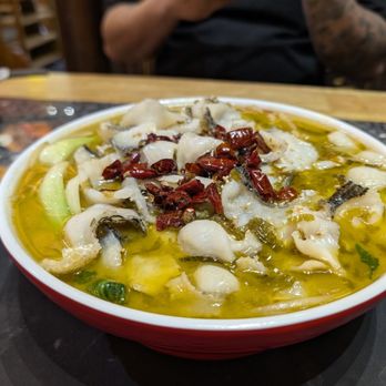 Shudaxia Hotpot - Individual Bowl Meal Set: Boiled Fish with pickled cabbage and chili - Hot Pot Near Me - Richmond Hill, Ontario