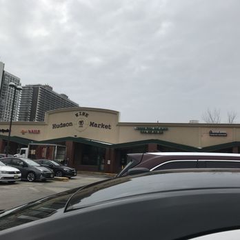 Hudson Wine Market - Parking! - Beer, Wine & Spirits Near Me - Fort Lee, New Jersey Hudson Wine Market - Parking! - Beer, Wine & Spirits Near Me - Fort Lee, New Jersey
