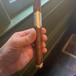 The Mission Cigar & Social