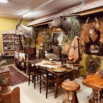 Ocala Antique Mall and Estates - Antiques Near Me - Ocala, Florida Ocala Antique Mall and Estates - Antiques Near Me - Ocala, Florida