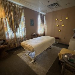 Airmid Wellness and Counseling Center - Our comfortable inviting massage and acupuncture room.