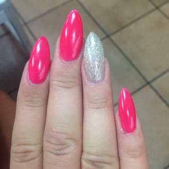 Top Nails - Too long compared to the other hand! - Nail Salons Near Me - Cape Coral, Florida Top Nails - Too long compared to the other hand! - Nail Salons Near Me - Cape Coral, Florida