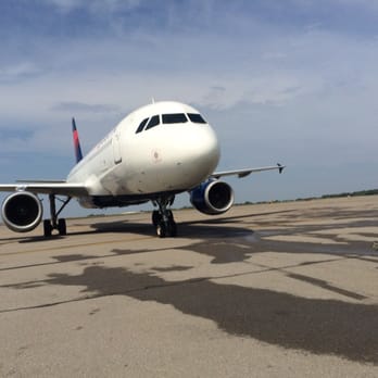 Delta Air Lines - Airlines Near Me - Buffalo, New York