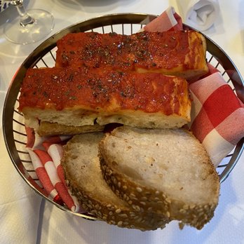 Carbone - Bread basket - Italian Near Me - New York, New York