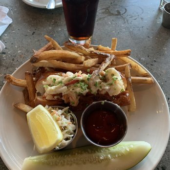 Scales - Lobster sandwiche - Seafood Near Me - Portland, Maine