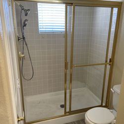 Elite Glass & Mirror Company - Framed shower sliding doors