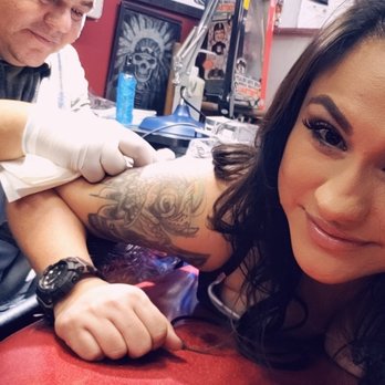 FAULTLINE TATTOO - Another awesome session w/my fav tattoo artist - Tattoo Near Me - Hollister, California FAULTLINE TATTOO - Another awesome session w/my fav tattoo artist - Tattoo Near Me - Hollister, California