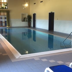Hotel Gasthof Dilger - Schwimmbadbereich