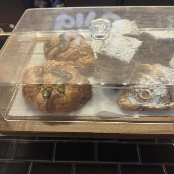 Urli Bird Coffee - Coffee & Tea Near Me - Los Angeles, California Urli Bird Coffee - Coffee & Tea Near Me - Los Angeles, California