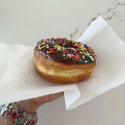 Minos Bakery