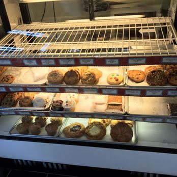 Lilly Mae's Cinnamon Rolls - Bakeries Near Me - Monterey, California