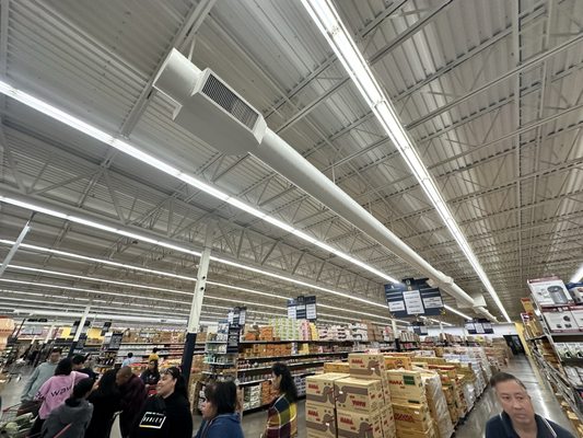 Hong Phat Supercenter by null