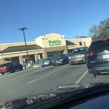 Publix - Front of the store - Grocery Near Me - Mobile, Alabama Publix - Front of the store - Grocery Near Me - Mobile, Alabama