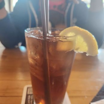 State & Central - Another shot of their boozy peach iced tea - Pubs Near Me - Olympia, Washington State & Central - Another shot of their boozy peach iced tea - Pubs Near Me - Olympia, Washington