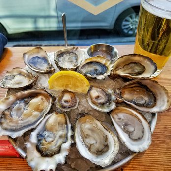 Taylor Shellfish Farms - Shuckers dozen - Seafood Near Me - Seattle, Washington Taylor Shellfish Farms - Shuckers dozen - Seafood Near Me - Seattle, Washington