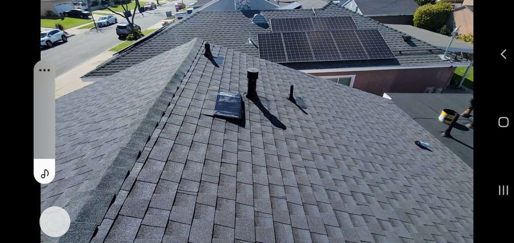 Slide of Fajardo Roofing