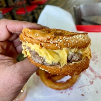 Z Burger & Maman Joon Kaboob - Grilled cheese burger - Burgers Near Me - Olney, Maryland
