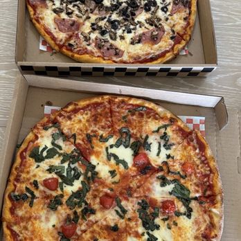 SaMo Pizza - Pizza Near Me - Santa Monica, California