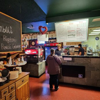 Luigi's Pizza & Pasta - Counterfront - Pizza Near Me - Campbell, California Luigi's Pizza & Pasta - Counterfront - Pizza Near Me - Campbell, California