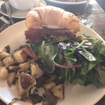 Miriam - Croissant Sandwich Brunch - Wine Bars Near Me - Brooklyn, New York