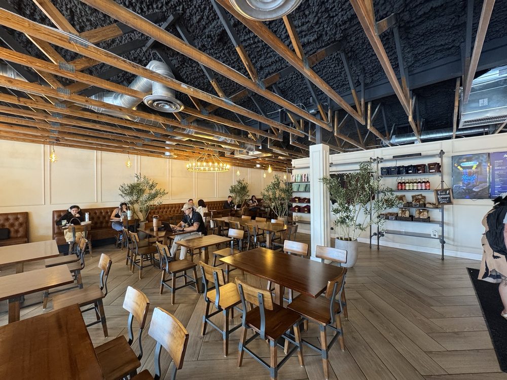 Haute Coffee University Image