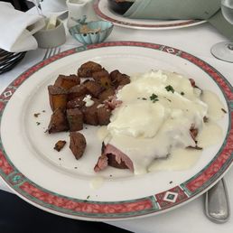 Beaujolais Benedict