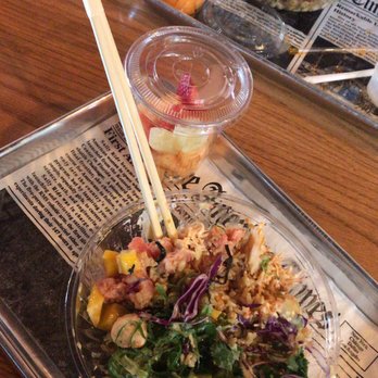 Joy Bowl - This was: avacado, seaweed salad, mango, purple cabbage , spicy crab, tuna, and brown rice on the bottom. Also a fruit cup! - Poke Near Me - Springfield, Massachusetts Joy Bowl - This was: avacado, seaweed salad, mango, purple cabbage , spicy crab, tuna, and brown rice on the bottom. Also a fruit cup! - Poke Near Me - Springfield, Massachusetts