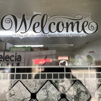 By Felecia - The lobby is a great waiting space! - Soul Food Near Me - Eastpointe, Michigan