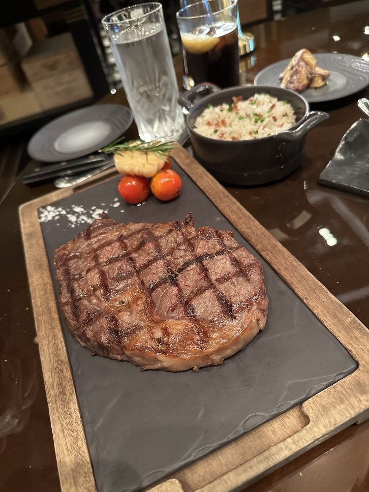 Raging Bull Chophouse & Bar