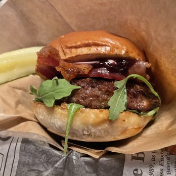 Clemson Bros. Brewery - Burger with Goat Cheese and Jam - Breweries Near Me - Middletown, New York