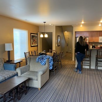 WorldMark Wolf Creek - Living room and kitchen - Hotels Near Me - Eden, Utah WorldMark Wolf Creek - Living room and kitchen - Hotels Near Me - Eden, Utah