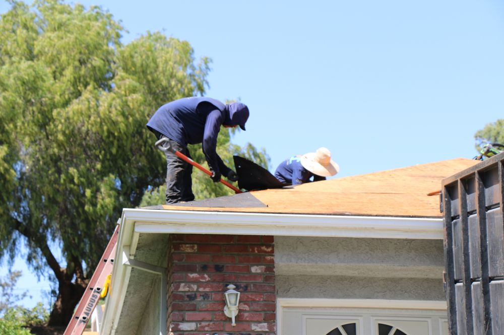 Slide of August Roofing & Solar